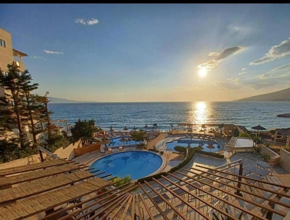 Hotel Keliani Sarande Exterior photo